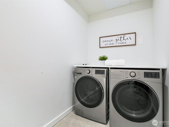6562 Ravenna Avenue NE, Seattle WA 98115