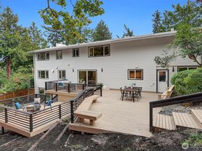 7401 92nd Place SE, Mercer Island WA 98040