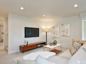 7401 92nd Place SE, Mercer Island WA 98040