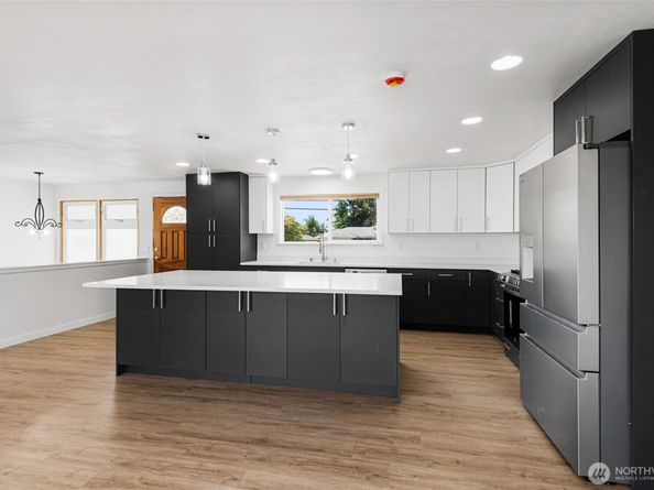 10420 59th Avenue S, Seattle WA 98178