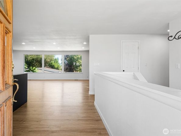 10420 59th Avenue S, Seattle WA 98178