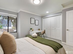 8013 NE 177th Court 2, Kenmore WA 98028