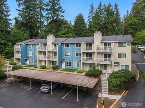9484 Redmond-Woodinville Road NE C305, Redmond WA 98052