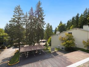 9484 Redmond-Woodinville Road NE C305, Redmond WA 98052