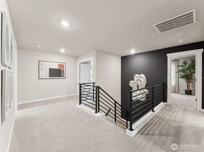 11415 SE 8th Street 39, Newcastle WA 98056