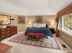19625 NE 125th Court, Woodinville WA 98077
