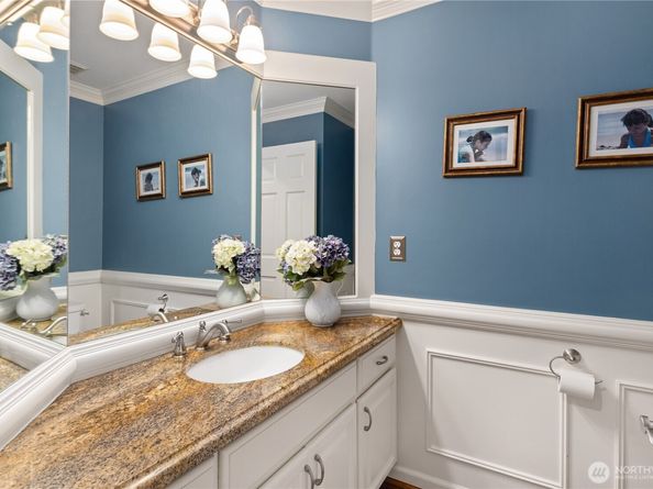 19625 NE 125th Court, Woodinville WA 98077