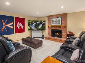 19625 NE 125th Court, Woodinville WA 98077