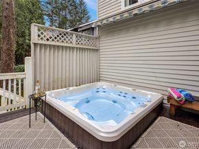 19625 NE 125th Court, Woodinville WA 98077