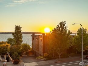 832 Lake Street S, Kirkland WA 98033