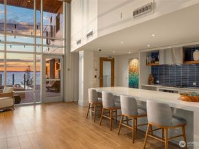 1250 Alki Avenue SW PHA, Seattle WA 98116