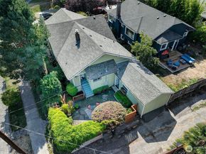 1026 N 48th Street, Seattle WA 98103