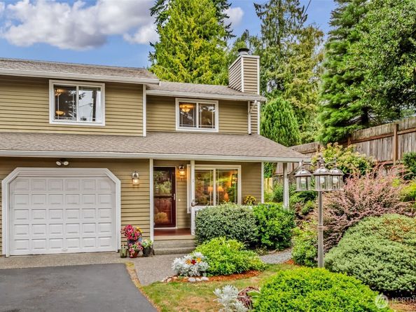 9801 234th Street SW 1, Edmonds WA 98020