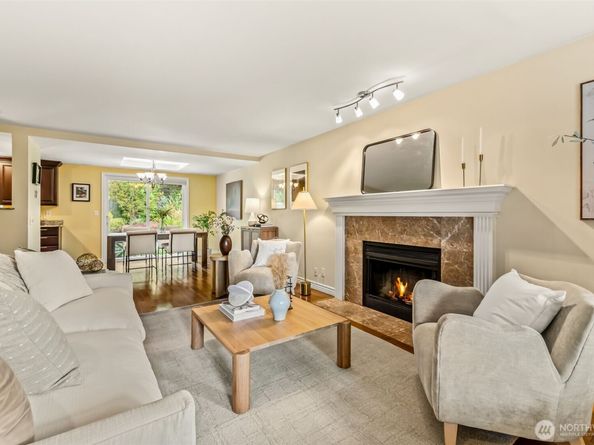 9801 234th Street SW 1, Edmonds WA 98020
