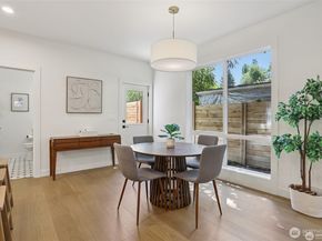 11737 38th Avenue NE A, Seattle WA 98125