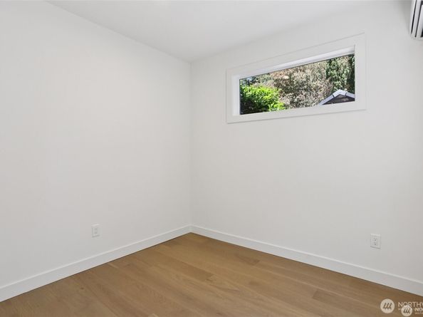 11737 38th Avenue NE A, Seattle WA 98125