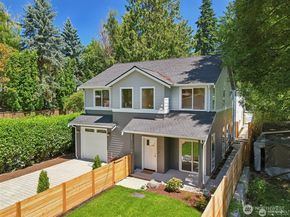 11737 38th Avenue NE A, Seattle WA 98125