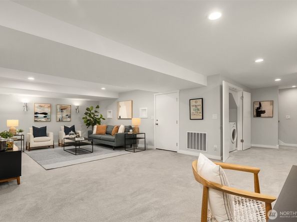 9214 21st Avenue NW, Seattle WA 98117