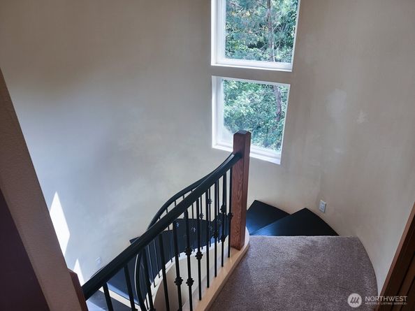 2218 W Raye Street, Seattle WA 98199