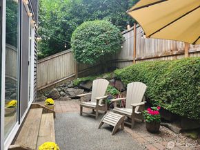 2218 W Raye Street, Seattle WA 98199