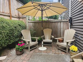 2218 W Raye Street, Seattle WA 98199