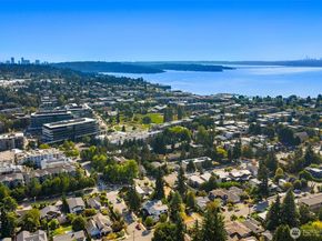 420 8th Avenue, Kirkland WA 98033
