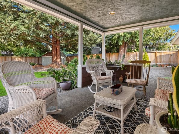 420 8th Avenue, Kirkland WA 98033