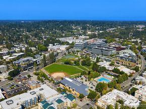 420 8th Avenue, Kirkland WA 98033