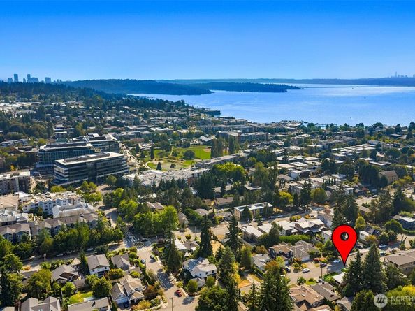 420 8th Avenue, Kirkland WA 98033
