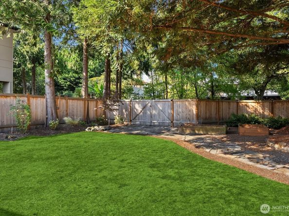 420 8th Avenue, Kirkland WA 98033