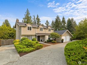 930 179th Place NE, Bellevue WA 98008