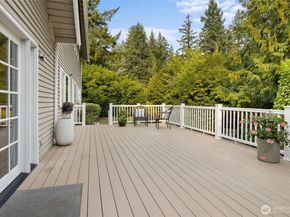 930 179th Place NE, Bellevue WA 98008