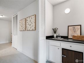 6449 Sand Point Way NE, Seattle WA 98115