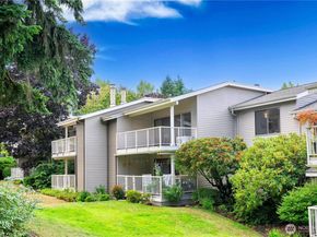 6449 Sand Point Way NE, Seattle WA 98115