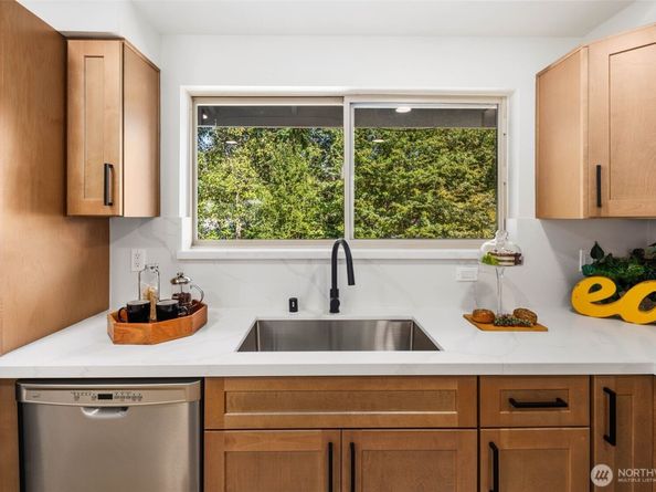 4058 S 262nd, Kent WA 98032