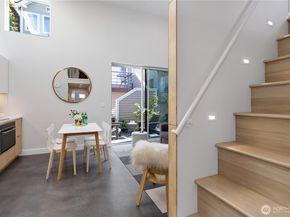 1927 10th Avenue W, Seattle WA 98119