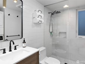 1927 10th Avenue W, Seattle WA 98119
