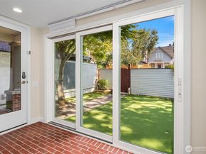 1927 10th Avenue W, Seattle WA 98119