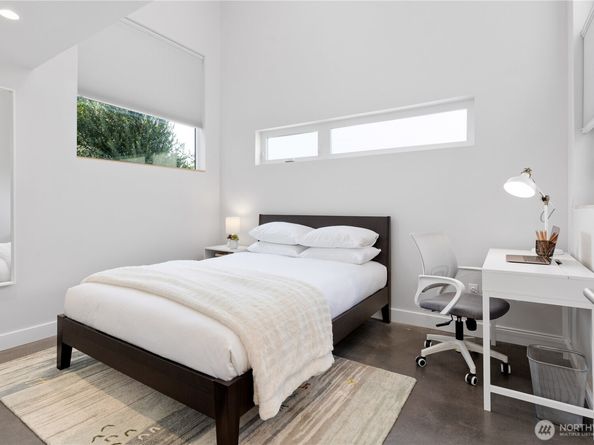 1927 10th Avenue W, Seattle WA 98119