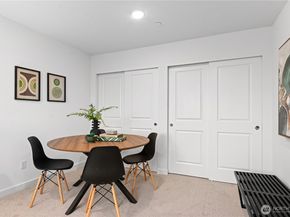 1421 SW 111th Lane, Seattle WA 98164