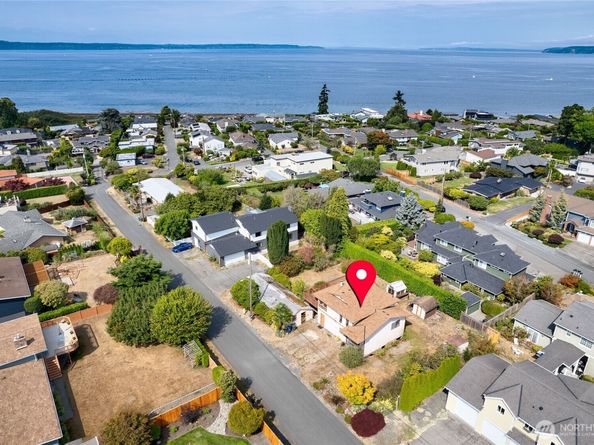 831 Puget Drive, Edmonds WA 98020