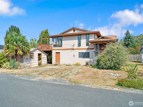 831 Puget Drive, Edmonds WA 98020