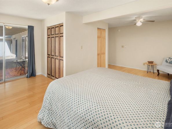 19011 87th Place SW, Vashon WA 98070