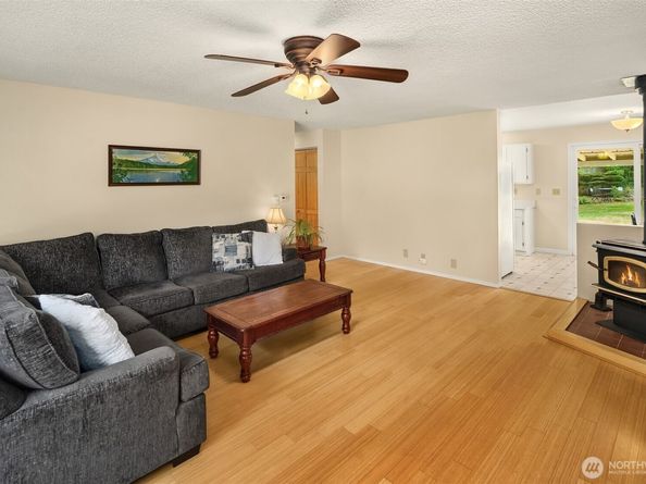 19011 87th Place SW, Vashon WA 98070
