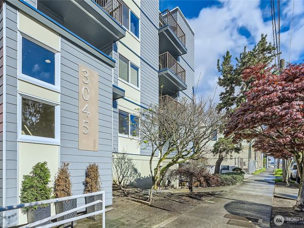 3045 20th Avenue W 108, Seattle WA 98199