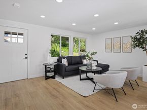 13331 23rd Avenue NE 2, Seattle WA 98125