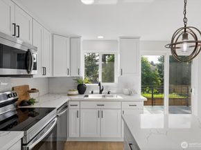 13331 23rd Avenue NE 2, Seattle WA 98125