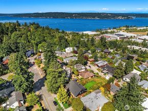 7348 55th Avenue NE, Seattle WA 98115