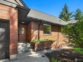 7348 55th Avenue NE, Seattle WA 98115