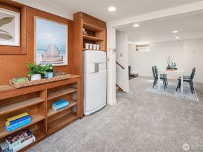 7348 55th Avenue NE, Seattle WA 98115